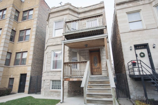 Primary Photo - 3246 W Diversey Ave