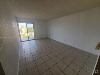 Building Photo - 801 NW 47th Ave