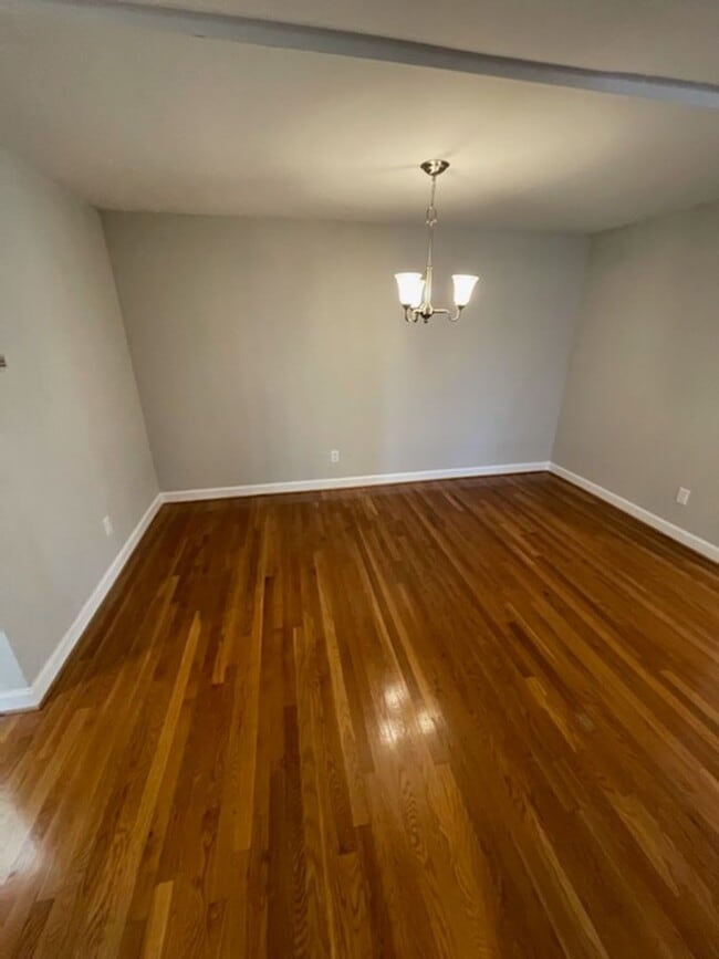 Photo - 1401 W 1st St Apartment