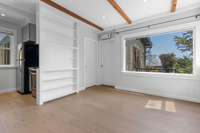 Foto del edificio - 165 Beacon St