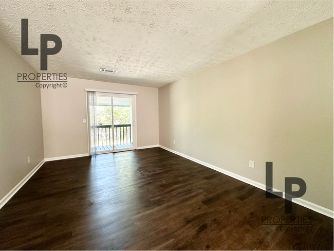 Foto del edificio - 2825 Snow Rd