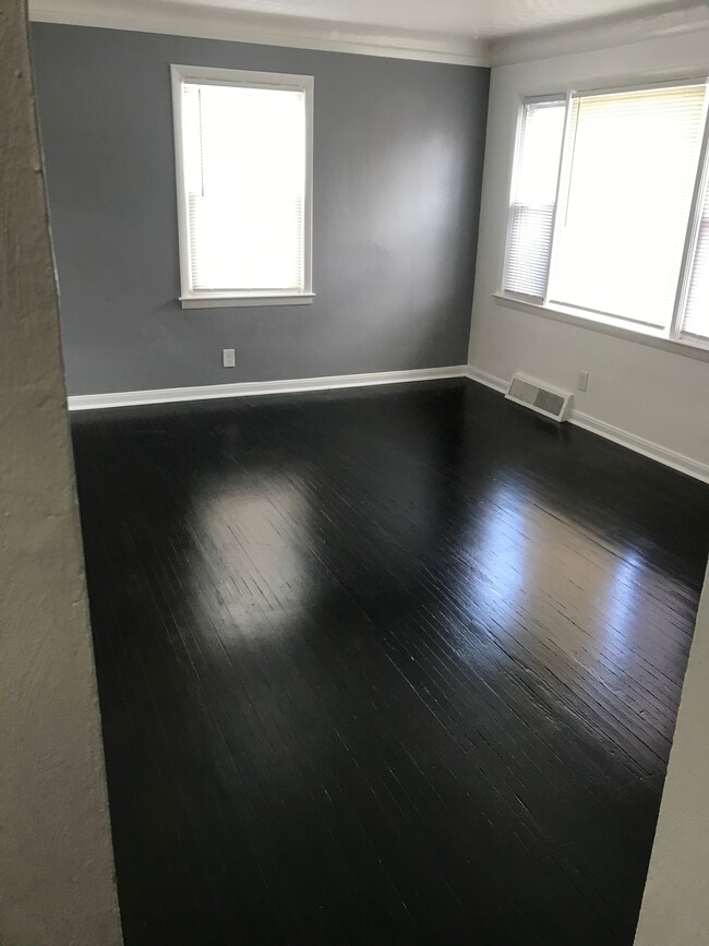 37 N Trimble Rd, Mansfield, OH 44906 House Rental in Mansfield, OH