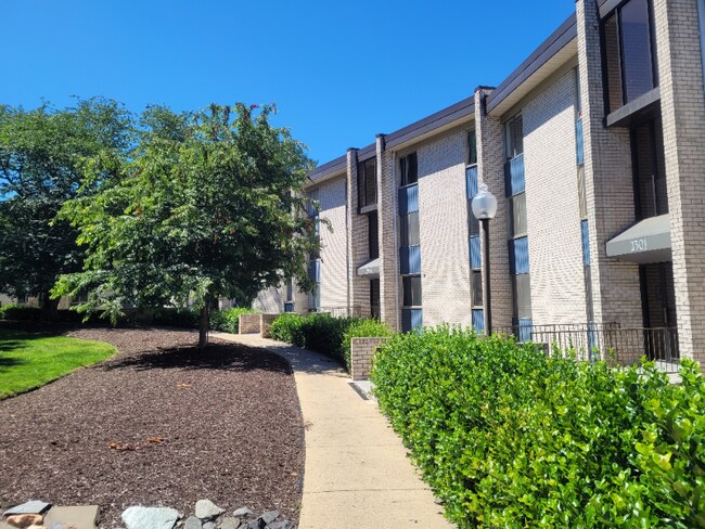 Foto del edificio - 2501 Baltimore Rd