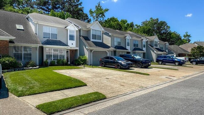 Foto del edificio - 2913 Saville Garden Way