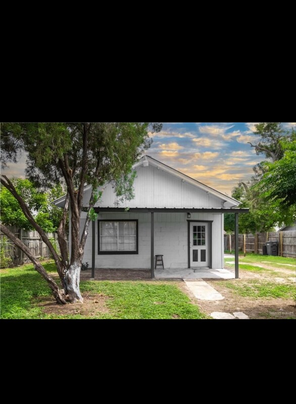 Foto principal - 606 E Kelly Ave