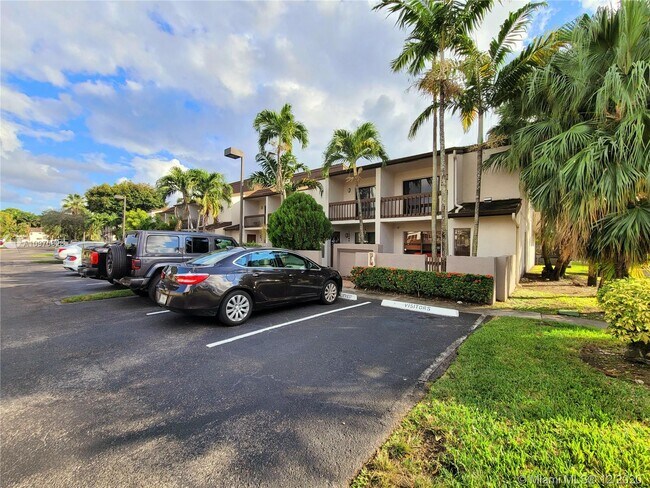 Foto del edificio - 10066 NW 41st St