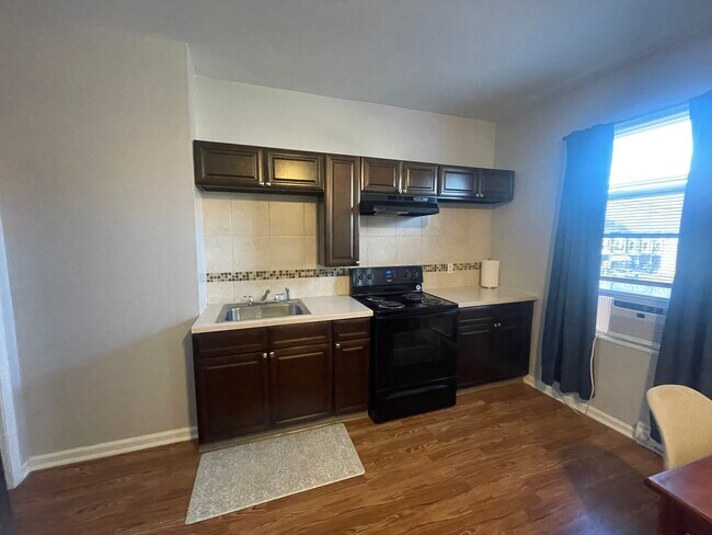 Cocina - 338 N 63rd st