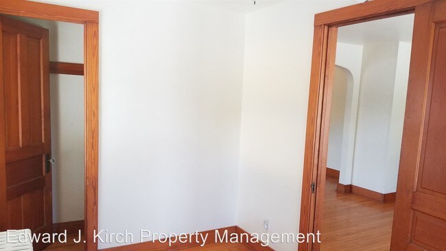 Foto del edificio - 5401-5405 W Main St