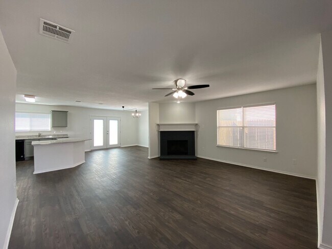 Building Photo - Saginaw Texas Homes For Rent  "Eagle Mtn-s...