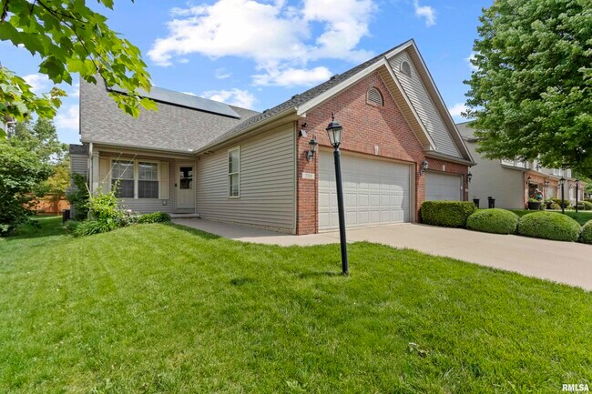 Foto del edificio - 2213 W Kenfield Ct