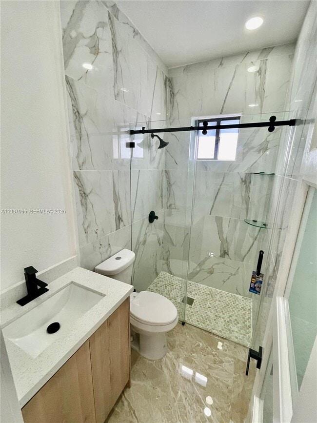 Foto del edificio - 435 N Quebrada St