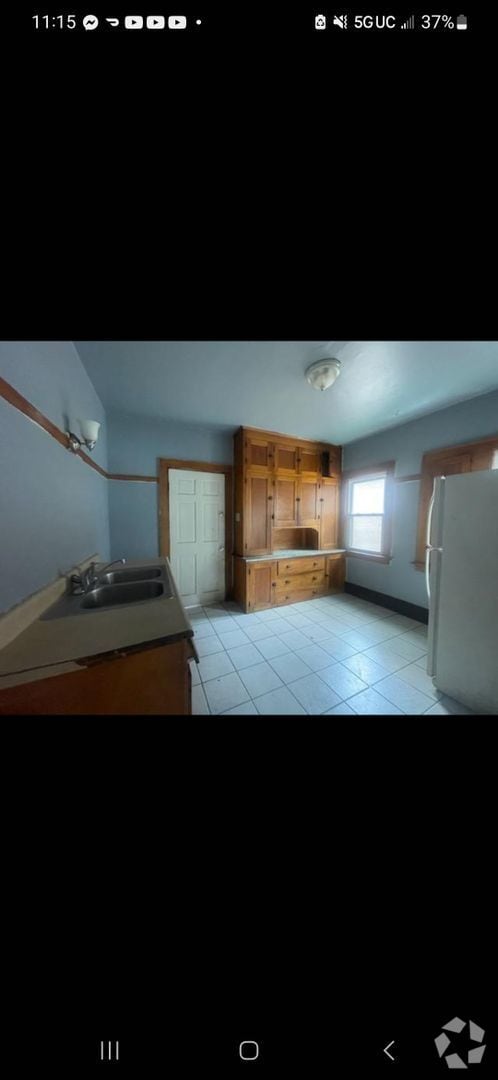 Building Photo - 2750-2752 N 39th St. (Duplex)
