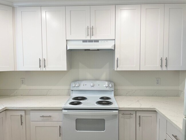 Foto del edificio - Updated 2 Bedroom Condo in Rohnert Park w/...