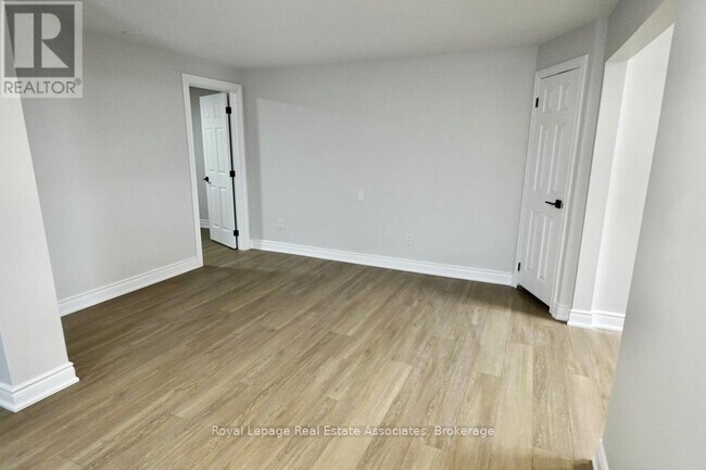 Building Photo - 246 Marlborough St