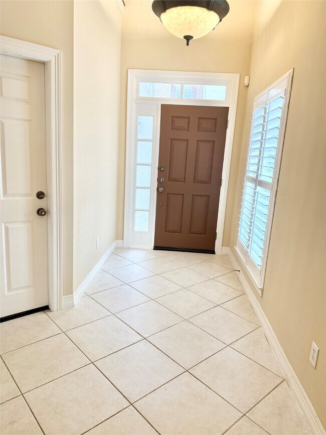 Foto del edificio - 2246 Bancroft Ln