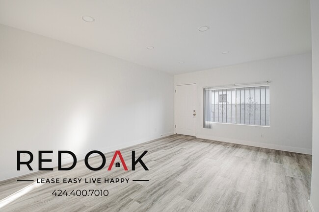 Building Photo - 1088 W 39th St