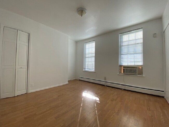 Foto del edificio - 2BR/1BA Close to NYC Transportation