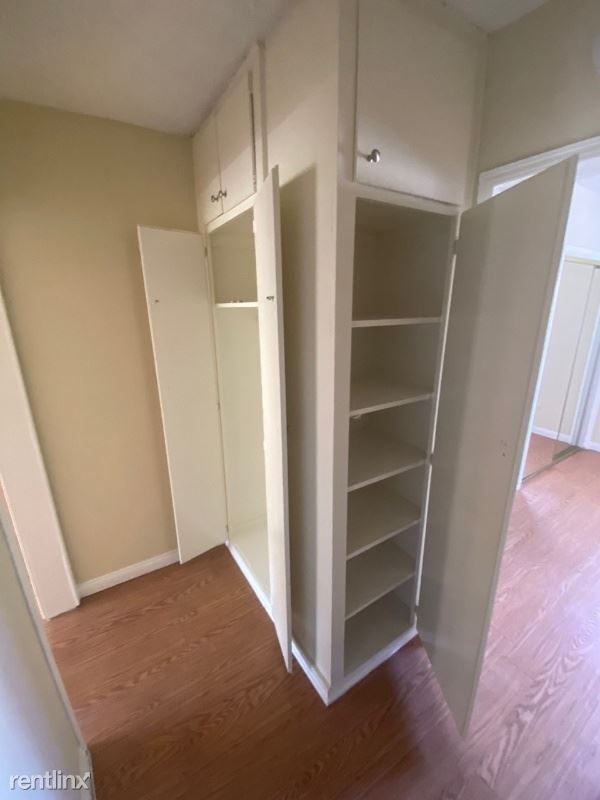 Building Photo - 1 br, 1 bath Apartment - 14833 Magnolia Blvd