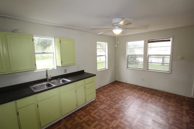 Foto del edificio - 1003 Beam Station Rd