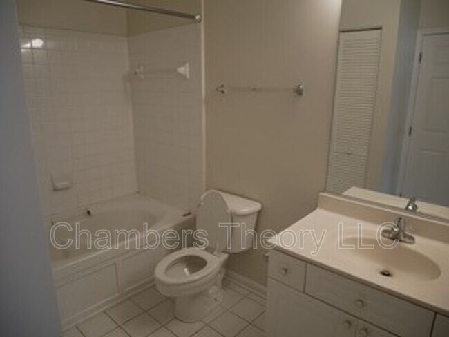Building Photo - 2710 Bellforest Ct