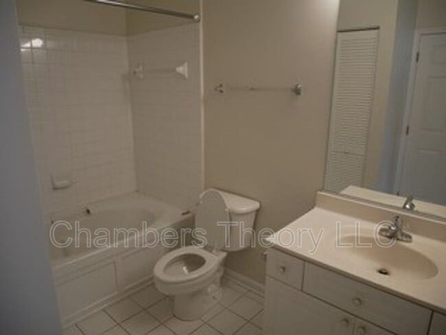 Photo - 2710 Bellforest Ct Apartments