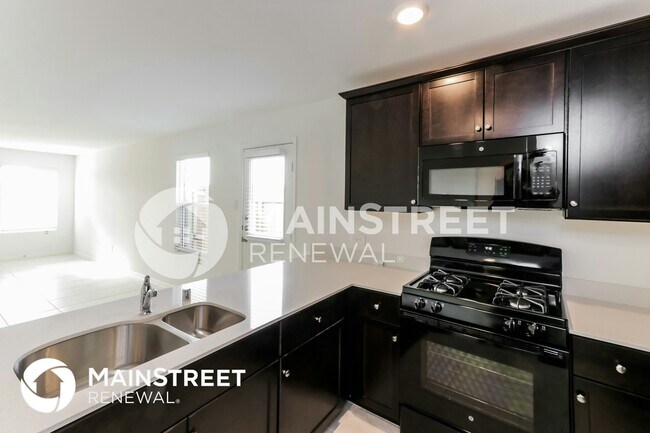 Foto del edificio - 3101 Helix Bay Dr