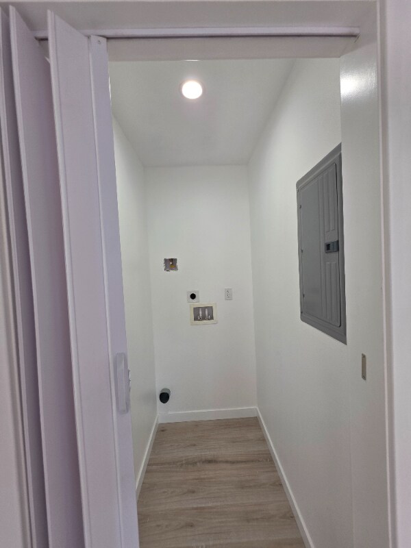 Foto del edificio - 2895 Canal Ave