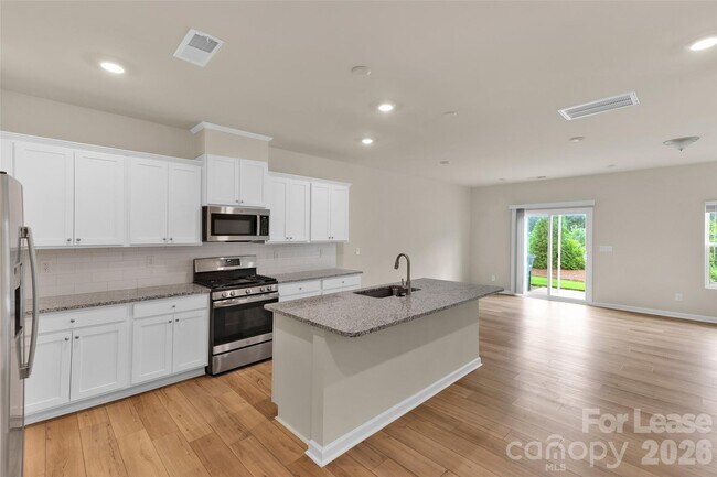 Foto del edificio - 2777 Yeager Dr NW