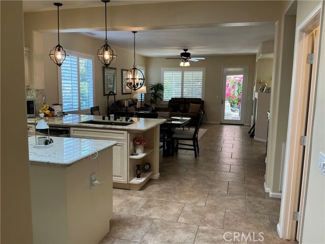 Building Photo - 8837 Hollyhock Ct