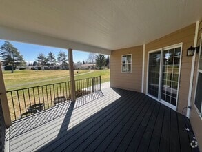 Building Photo - 103 Trevino Dr