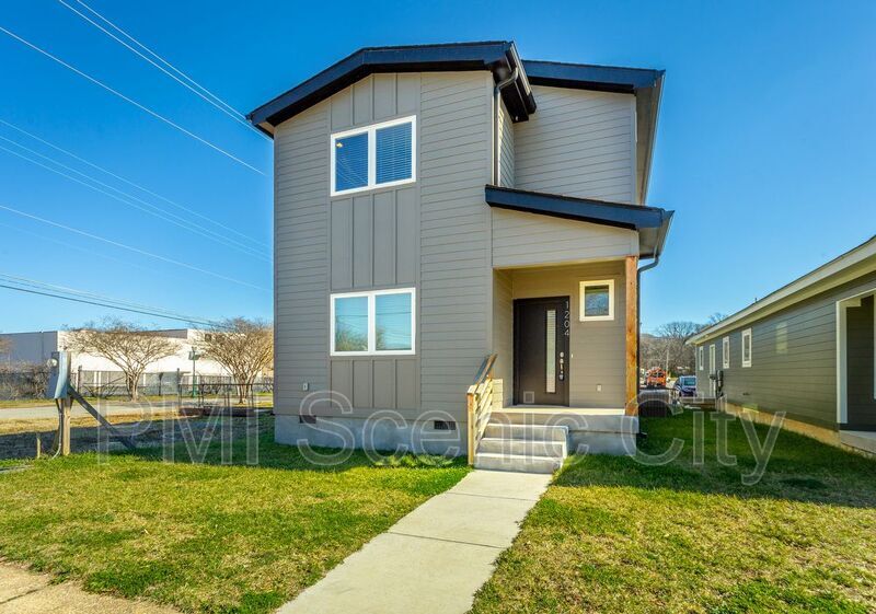 Primary Photo - 1204 S Lyerly St