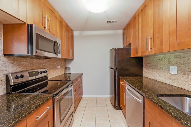 Foto del edificio - 1464 Stonebridge Cir