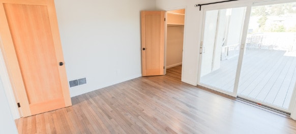 Building Photo - 1530 Henry Street