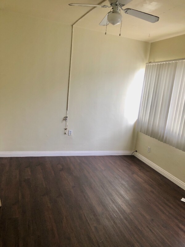 Foto del edificio - 2325 Lemon Ave