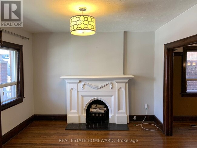 Building Photo - 46 Kent Rd