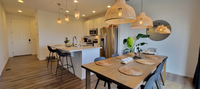 Foto del edificio - 7045 Boreal Dr