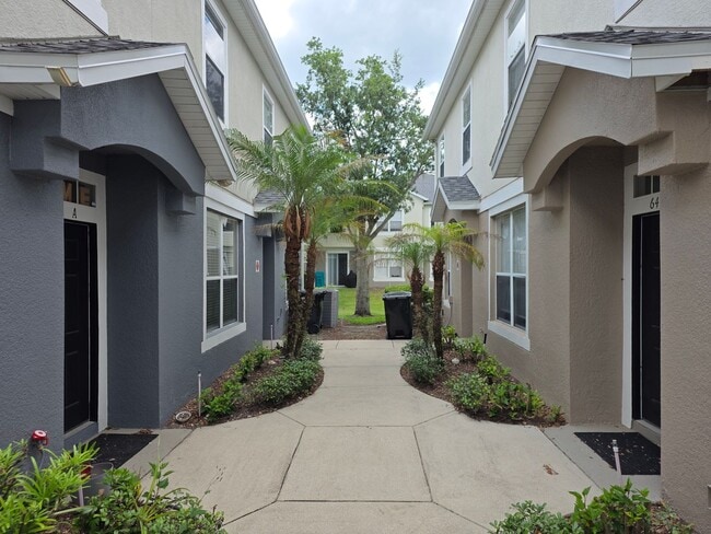 Building Photo - Three Bedroom Townhome at Carter Glen in Orlando