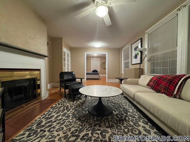 Building Photo - 18 Newcastle Rd