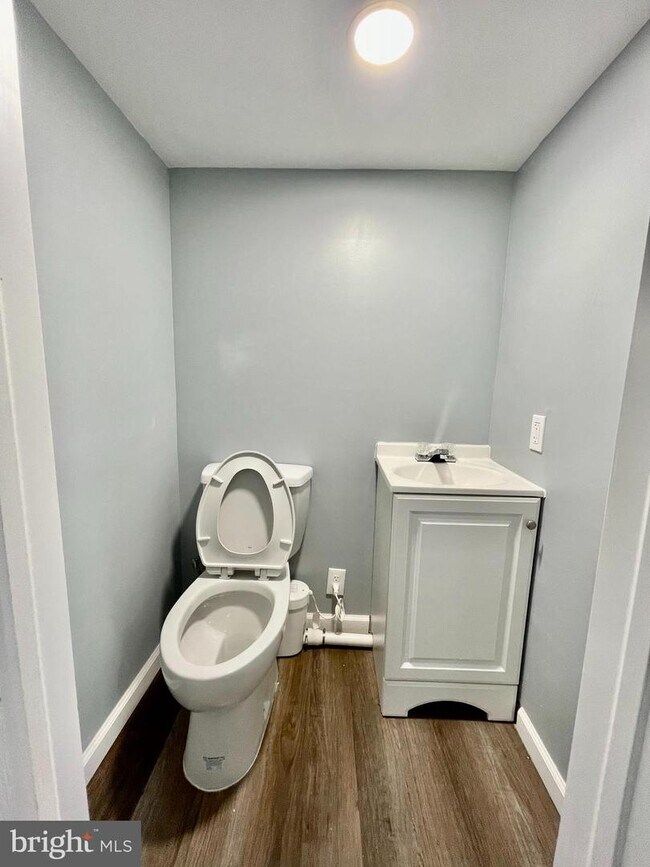 Foto del edificio - 2521 W Seltzer St
