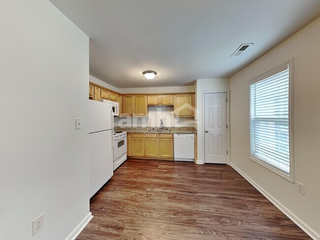 Foto del edificio - 51 Wolf Creek Ln