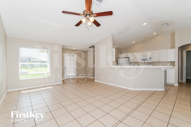 Foto del edificio - 200 SW 14th Ave