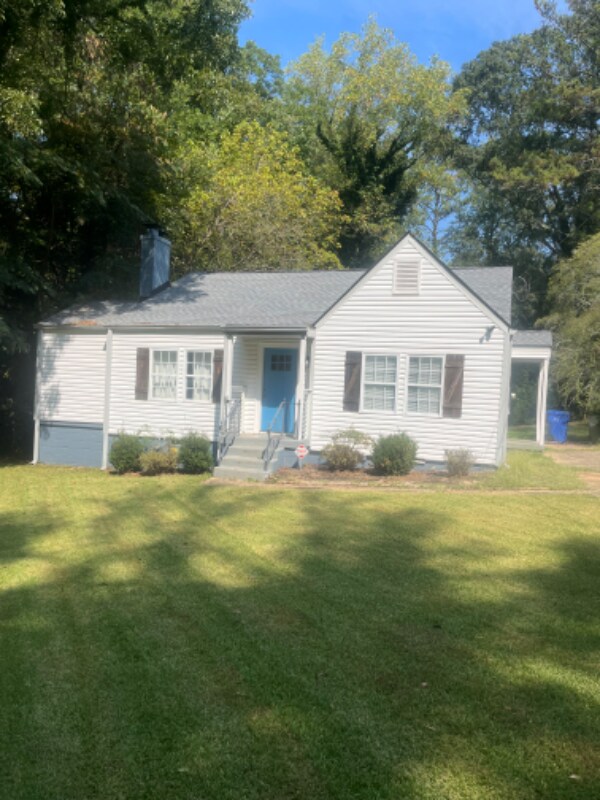 Foto principal - 1721 Beechwood Blvd SW