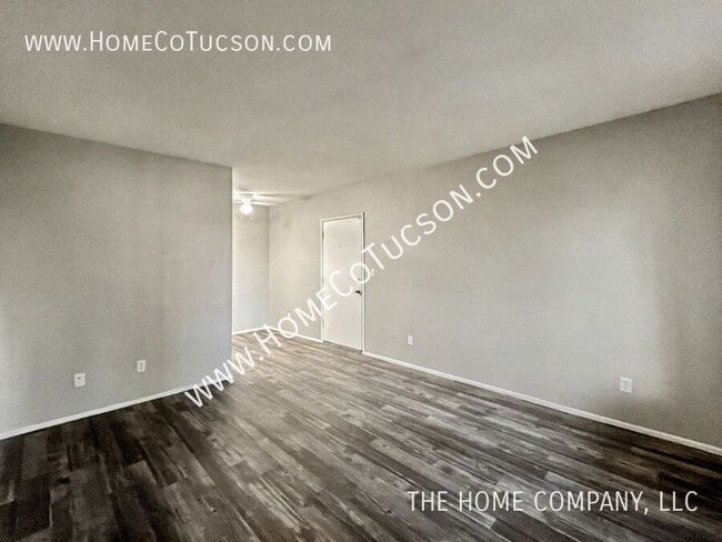 Foto del edificio - 3993 N Campbell Ave