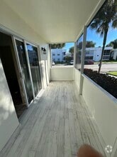 Building Photo - 883 Normandy Trail