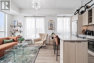 Building Photo - 200 Sackville St