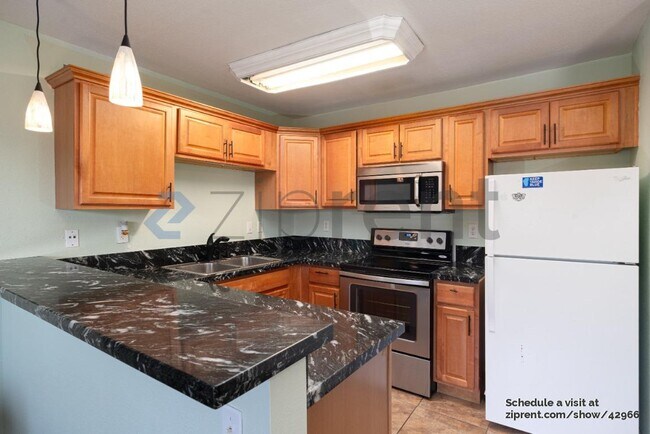 Foto del edificio - 221 Westlake Dr
