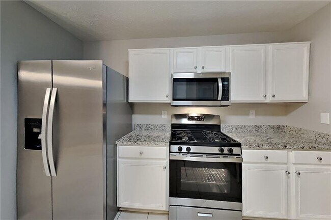 Foto del edificio - 1517 Galewood Cir NE