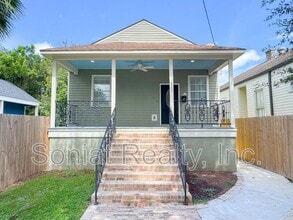 Building Photo - 3307 Baudin St