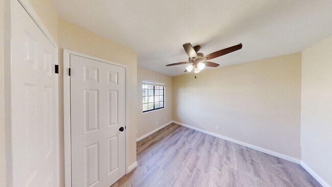 Foto del edificio - Charming 3 bed 2 bath Home in Yucaipa, Ca.