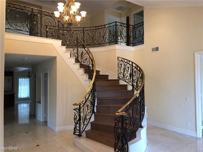 Building Photo - 5 br, 6 bath House - 328 Great Mountain Dr